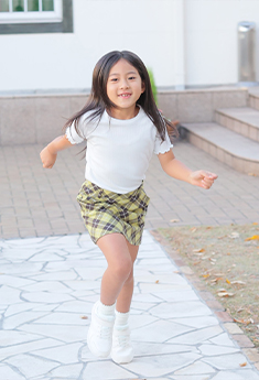 亀井ひな（HINA　KAMEI）