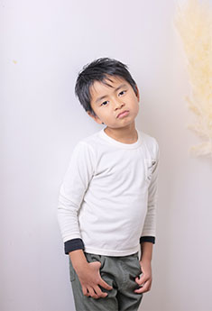鶴亀 まなと（MANATO）