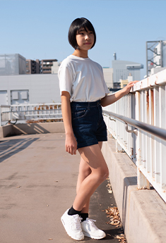 板井 ゆりか