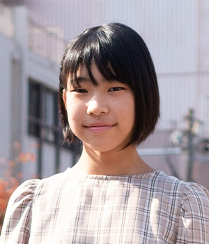 板井 ゆりか