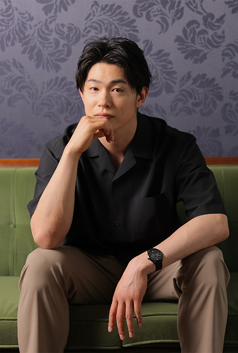 島崎　征士郎
