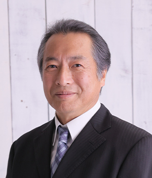 衣笠 邦彦