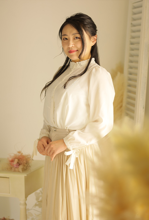 絵莉奈 (ERINA)