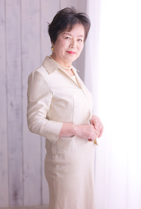 小野 洋子